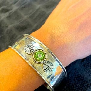 Kameleon silver bracelet: 2 interchangable buttons